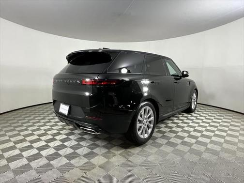 2025 Land Rover Range Rover Sport P360 S