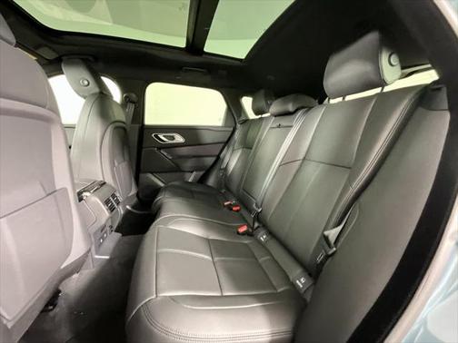 2026 Land Rover Range Rover Velar P400 Dynamic SE