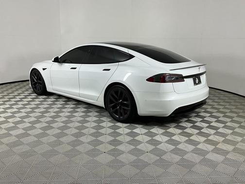 2021 Tesla Model S Plaid