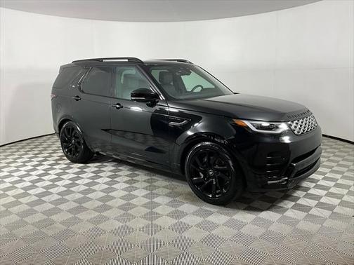 2023 Land Rover Discovery P300 S R-Dynamic