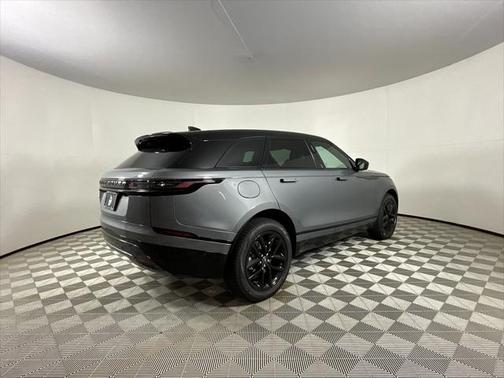 2026 Land Rover Range Rover Velar P250 SE R-Dynamic