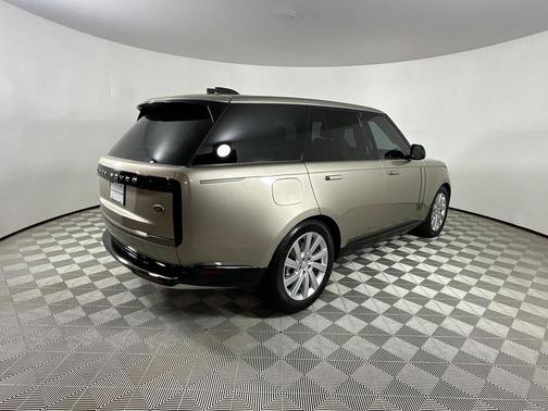 2023 Land Rover Range Rover P400 SE