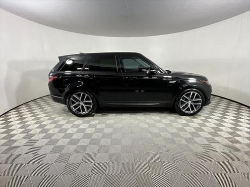 2022 Land Rover Range Rover Sport SE