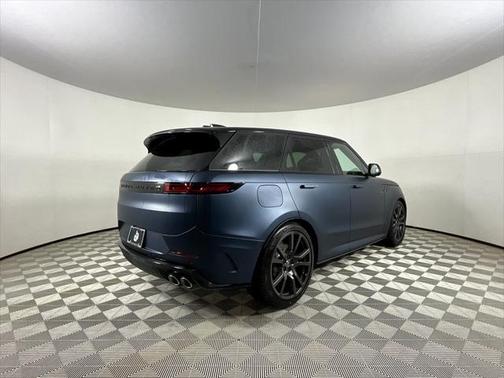 2025 Land Rover Range Rover Sport P635 SV Edition Two