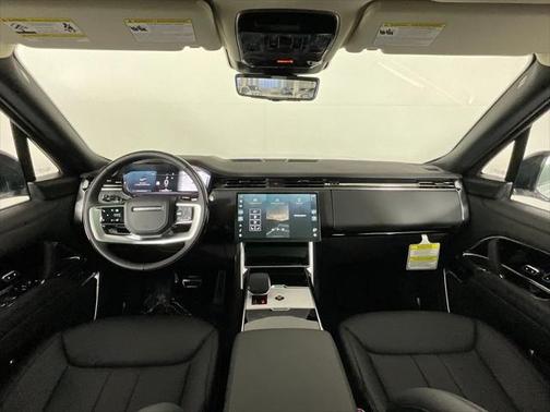 2025 Land Rover Range Rover P530 SE