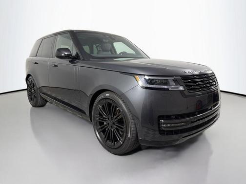 Carpathian Grey Premium Metallic 2026 Land Rover Range Rover P400 SE