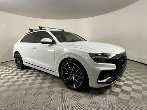 2021 Audi Q8 55 Prestige
