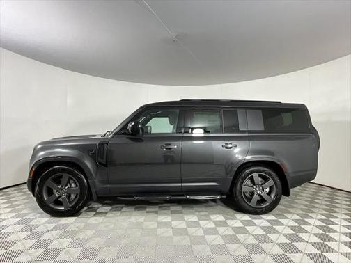 2025 Land Rover Defender 130 P400 S