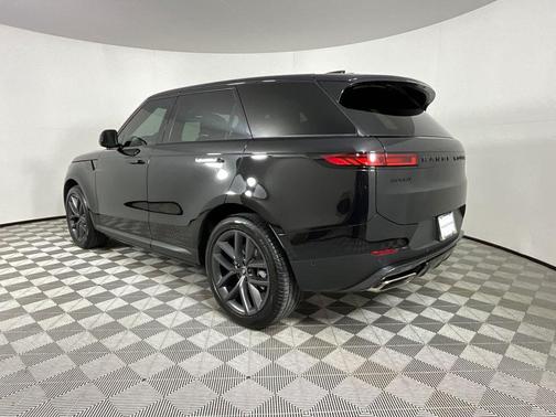 Santorini Black Metallic 2024 Land Rover Range Rover Sport SE