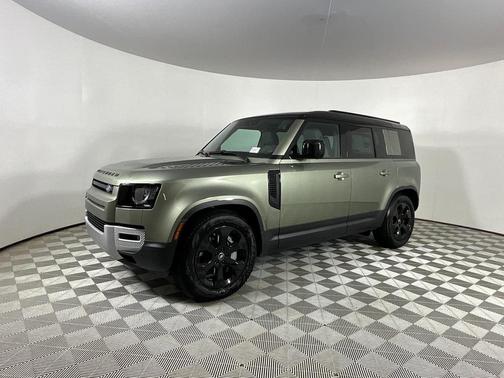 2025 Land Rover Defender 110 P400 S