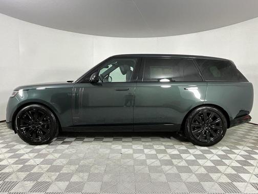2026 Land Rover Range Rover Autobiography