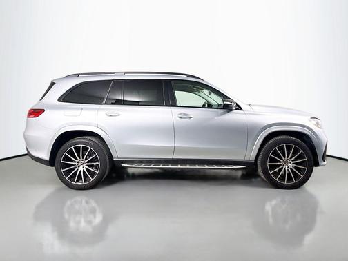 Cirrus Silver Metallic 2024 Mercedes-Benz GLS 450 4MATIC