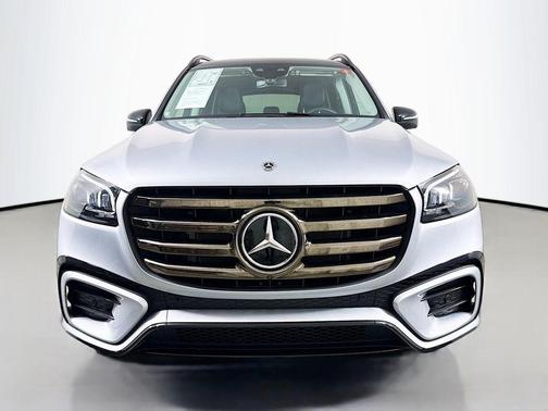 Cirrus Silver Metallic 2024 Mercedes-Benz GLS 450 4MATIC