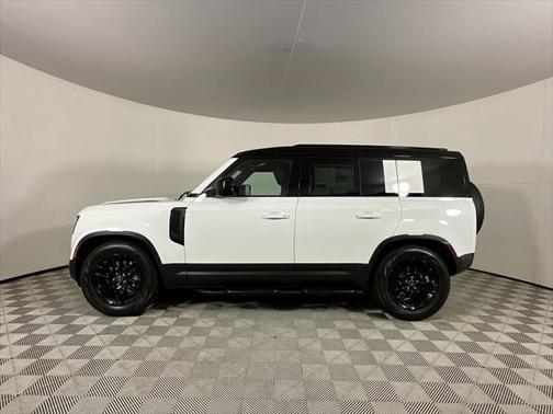 2025 Land Rover Defender 110 P300