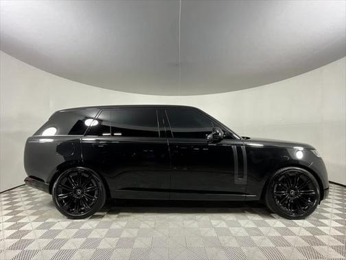 2023 Land Rover Range Rover First Edition