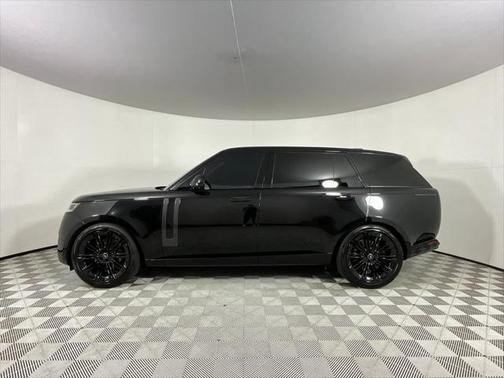 2023 Land Rover Range Rover First Edition