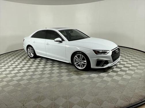 2023 Audi A4 45 S line Premium Plus