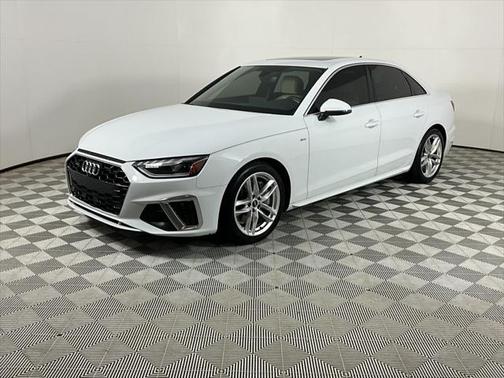 2023 Audi A4 45 S line Premium Plus