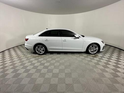 2023 Audi A4 45 S line Premium Plus