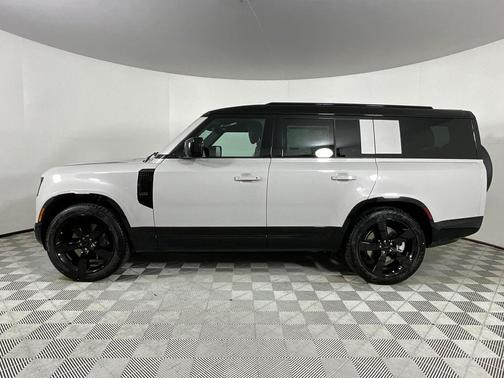 Borasco Grey Metallic 2026 Land Rover Defender X-Dynamic SE