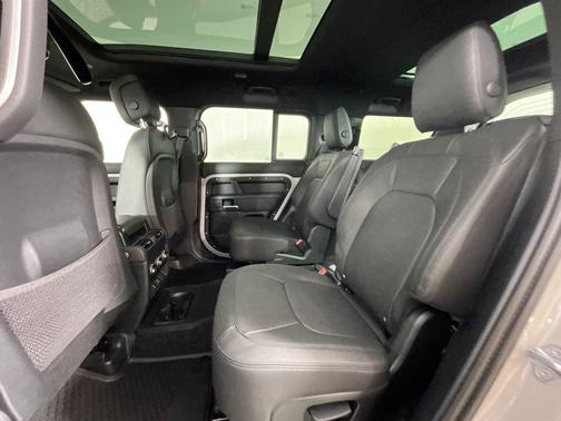 Borasco Grey Metallic 2026 Land Rover Defender X-Dynamic SE