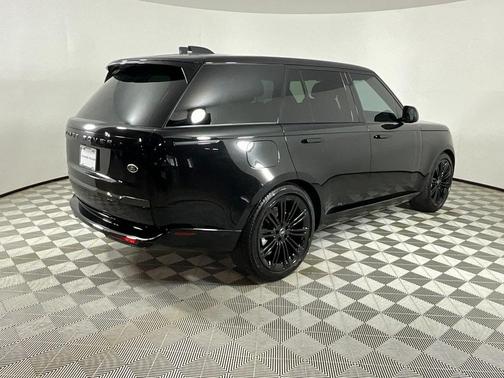 2023 Land Rover Range Rover P400 SE