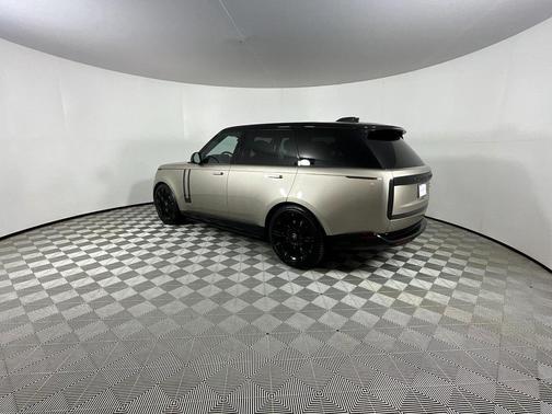 2023 Land Rover Range Rover Autobiography