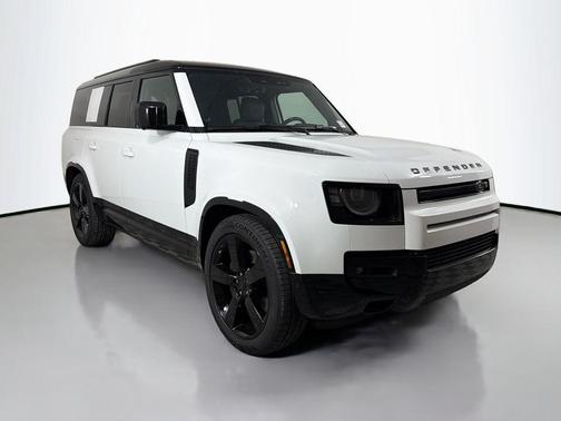Fuji White 2026 Land Rover Defender P400 X-Dynamic SE