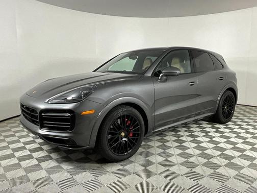 2022 Porsche Cayenne GTS