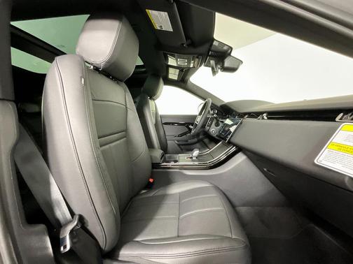 2026 Land Rover Range Rover Evoque Core S