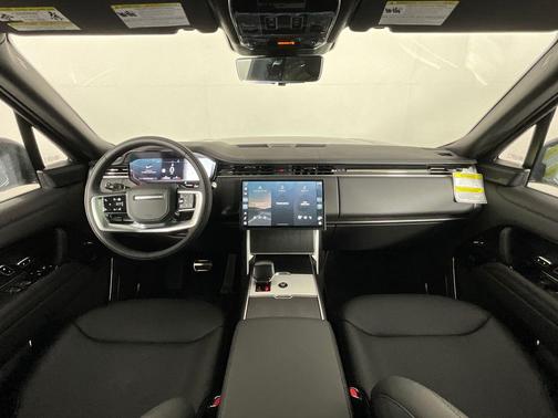 Tourmaline Brown SV Bespoke Ultra Metallic Satin 2026 Land Rover Range Rover P615 SV