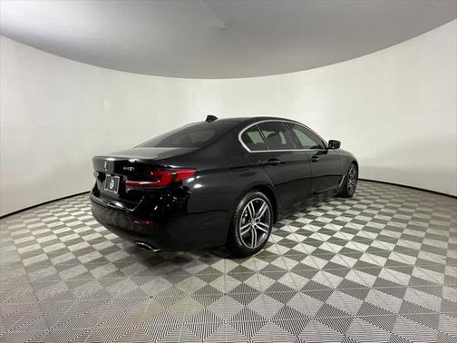 2021 BMW 540 540i