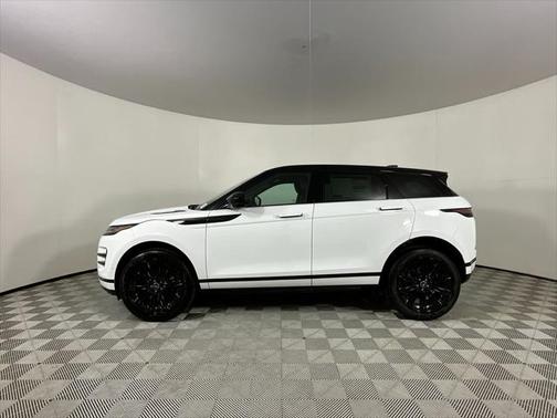 2026 Land Rover Range Rover Evoque Dynamic SE