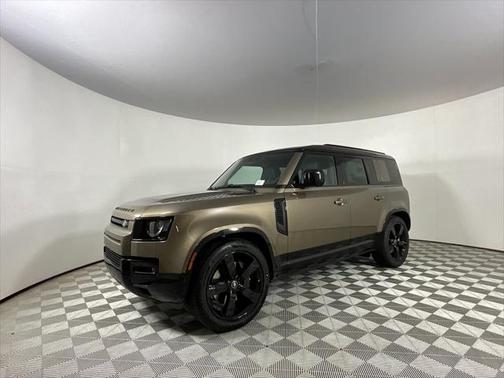 2025 Land Rover Defender 110 P400 X-Dynamic SE