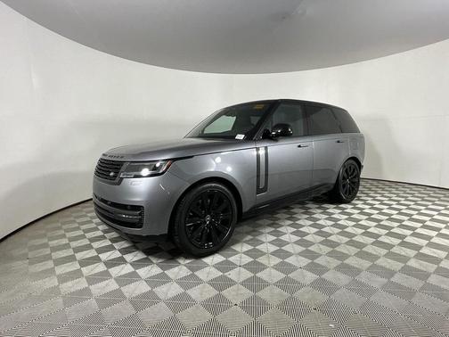 2025 Land Rover Range Rover P550e SE