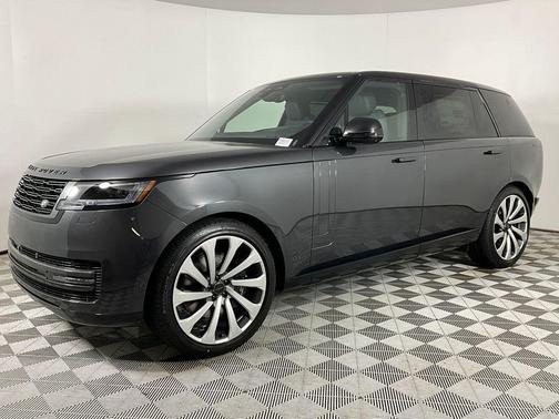 Carpathian Grey Premium Metallic 2026 Land Rover Range Rover P530 SE 7 Seat