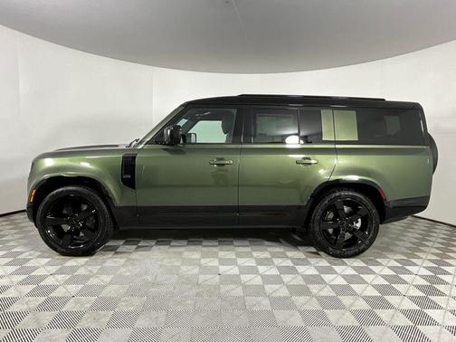 Woolstone Green Metallic 2026 Land Rover Defender X-Dynamic SE