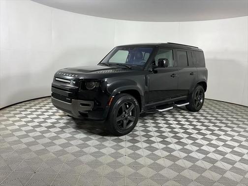 2022 Land Rover Defender 110 X-Dynamic SE