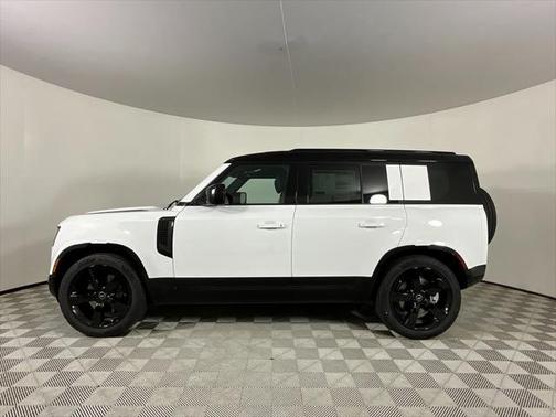 2025 Land Rover Defender 110 P400 X-Dynamic SE
