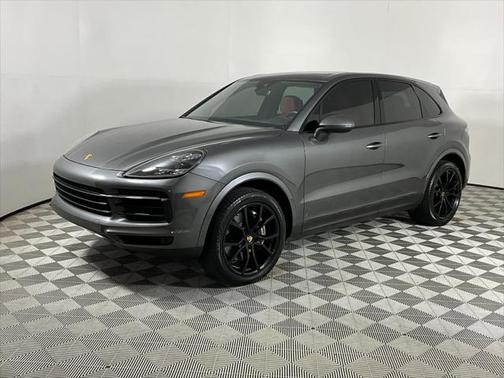 2022 Porsche Cayenne Base