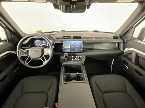 2025 Land Rover Defender 110 P400 S