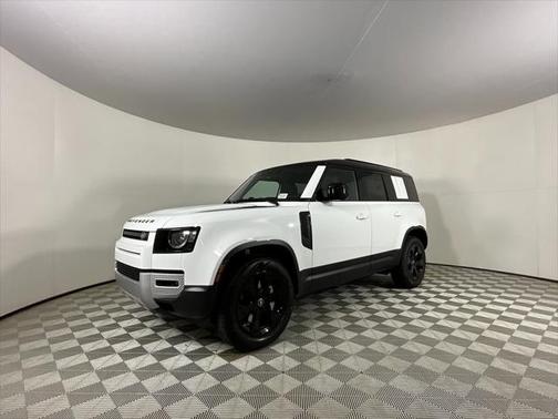 2025 Land Rover Defender 110 P400 S