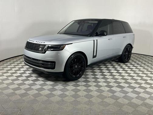 2023 Land Rover Range Rover P530 SE