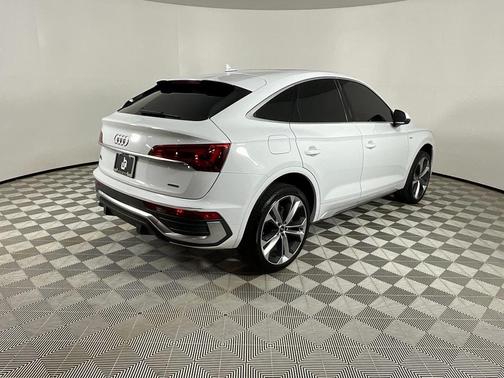 2021 Audi Q5 45 Premium Plus