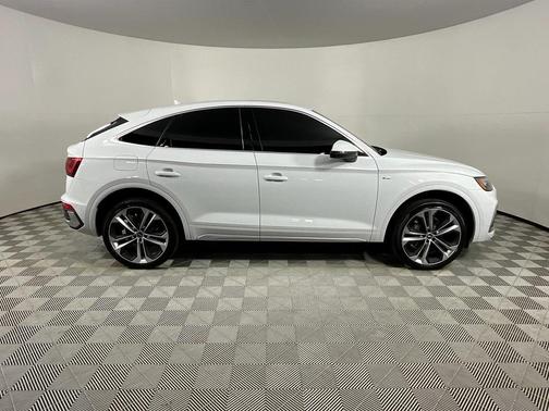2021 Audi Q5 45 Premium Plus