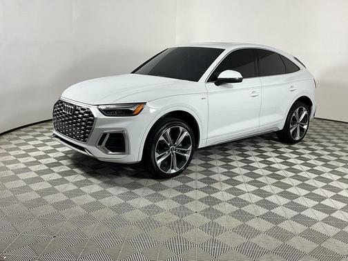 2021 Audi Q5 45 Premium Plus