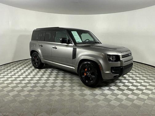 2022 Land Rover Defender 110 XS Edition