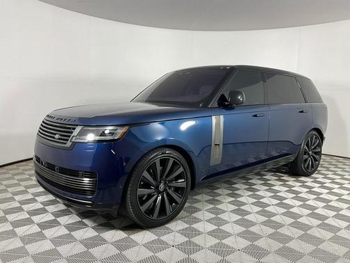 2023 Land Rover Range Rover SV