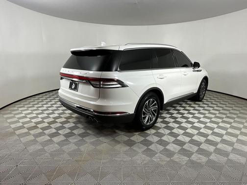 Pristine White 2021 Lincoln Aviator Standard