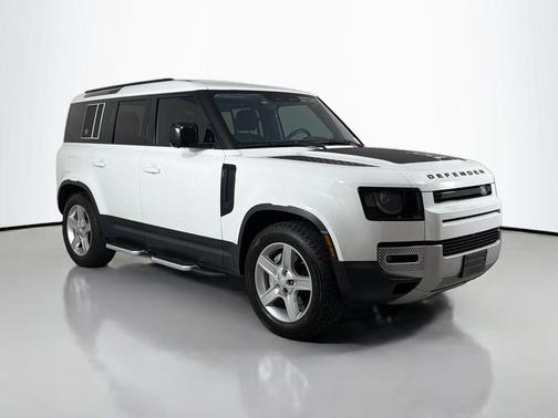 Fuji White 2020 Land Rover Defender 110 SE